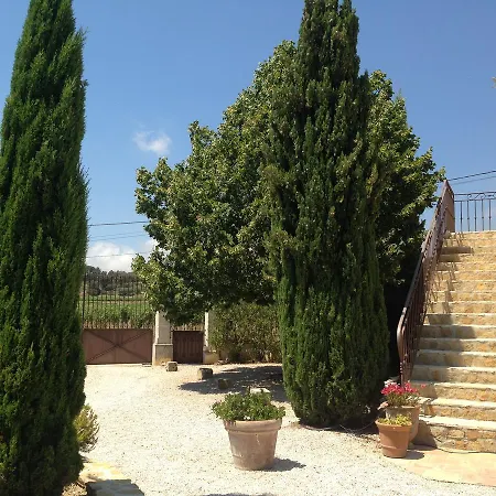 Bastide De Fontvieille Bed and breakfast 4*