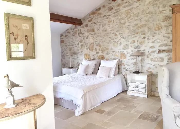 Bastide De Fontvieille
